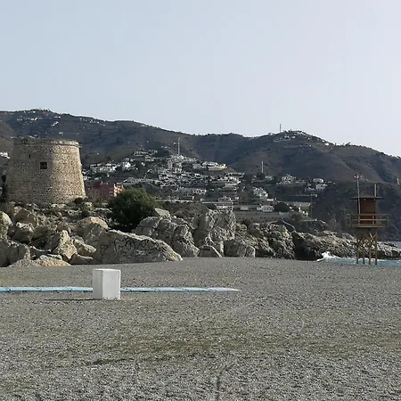 Playa Velilla Park Ii Daire *